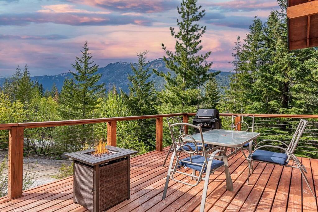 Hot Tub Cool Views: Roaring Creek Cabin Leavenworth Zewnętrze zdjęcie